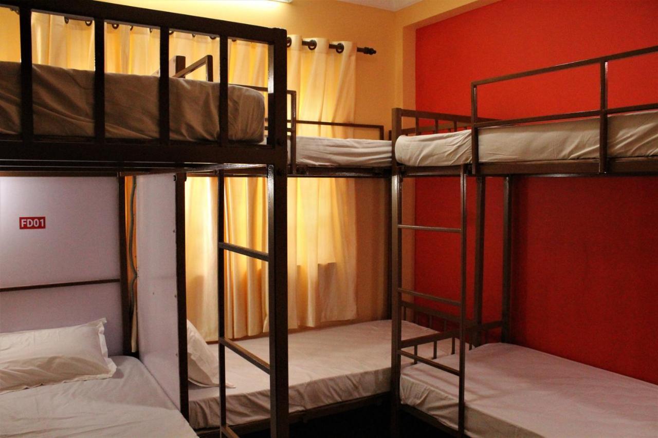 Vista City Hostel Kathmandu Esterno foto